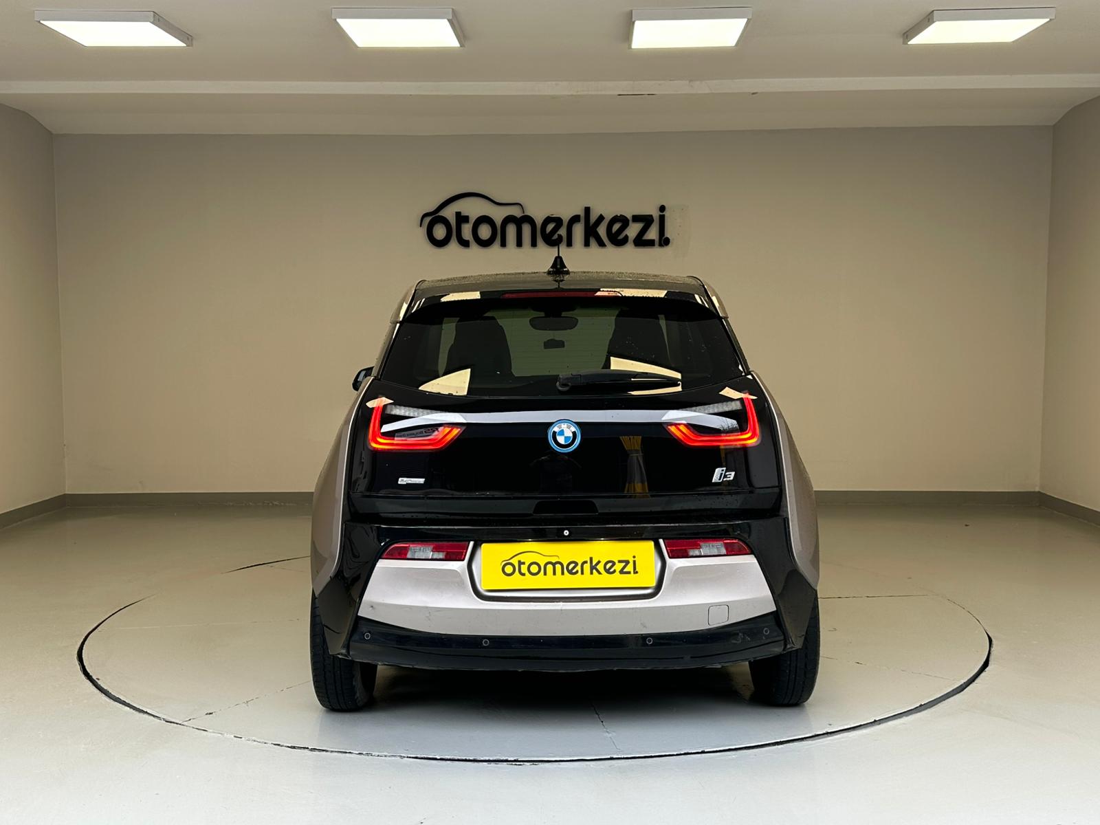BMW i3 2